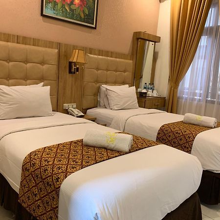 Selaras Inn Syariah Yogyakarta Exterior photo