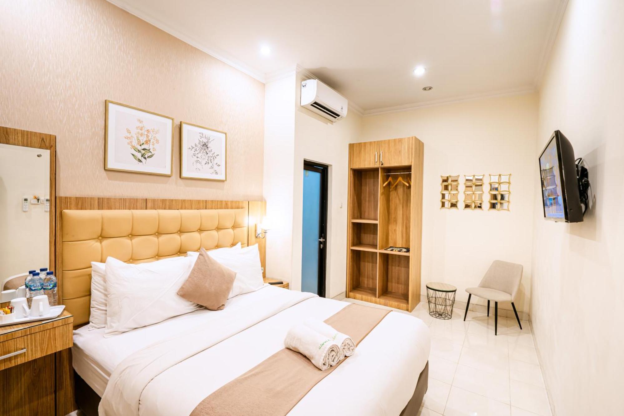 Selaras Inn Syariah Yogyakarta Exterior photo