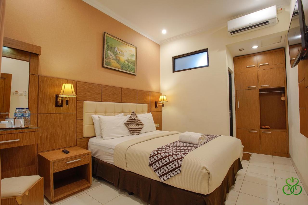 Selaras Inn Syariah Yogyakarta Exterior photo